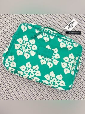 Aloha Collection• Super Special Limited Edition HILO Packing Cube Grove